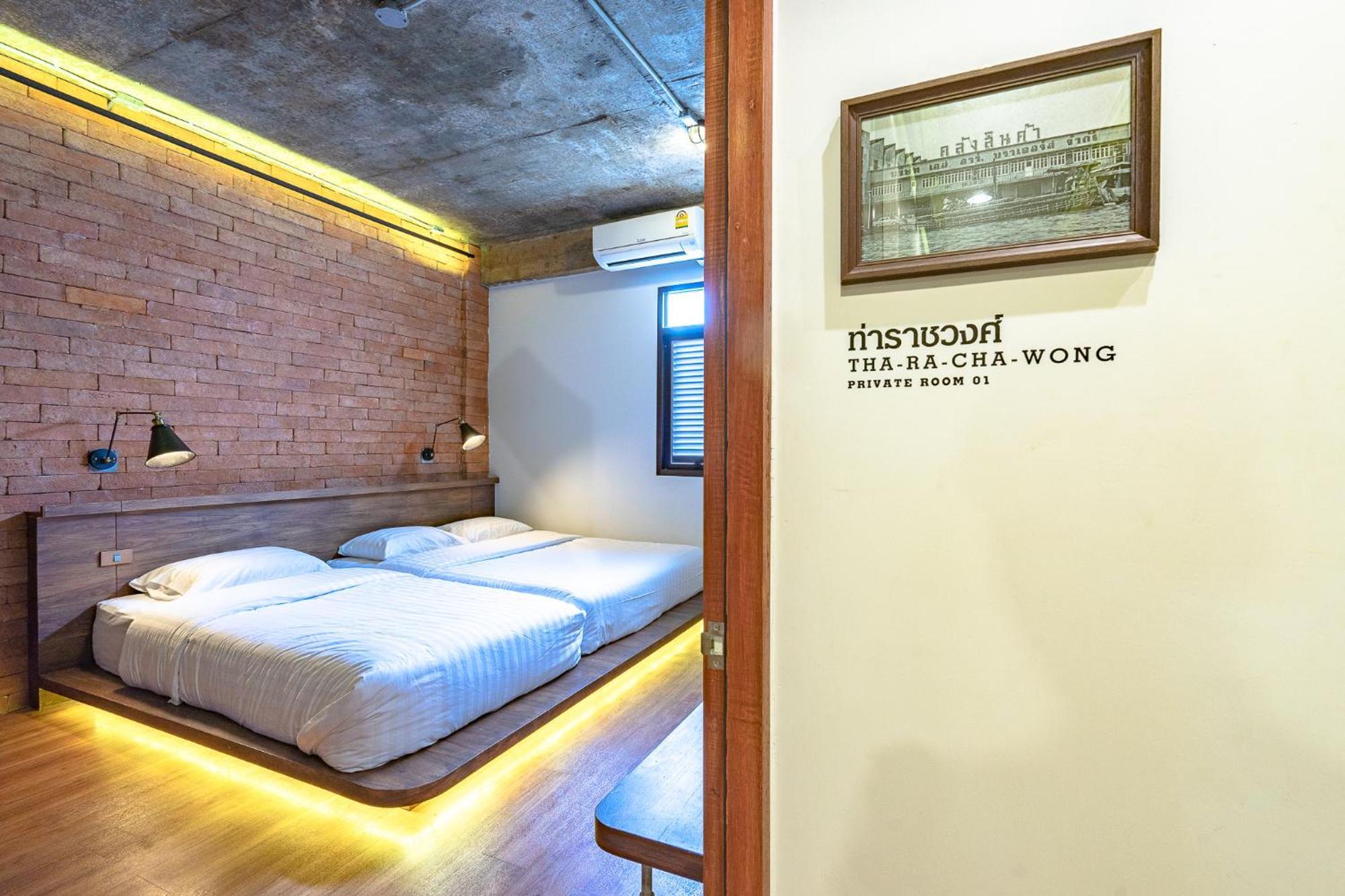 Siam Plug In Hostel Banguecoque Exterior foto